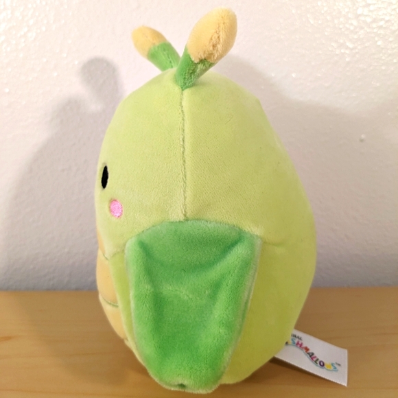 5" Pilar the Grasshopper Squishmallow - Picture 2 of 3